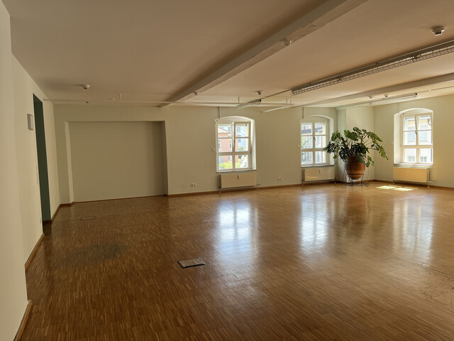 Platz für Kreativität: Büro in Dornbirn Steinebach