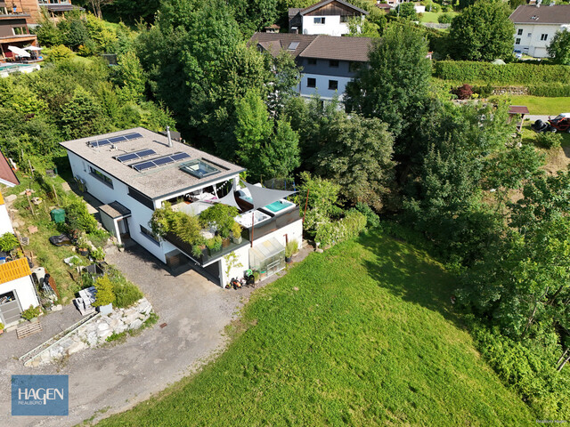 Industrial Design trifft auf Naturidylle – Ein architektonisches Statement in Hohenems Reute