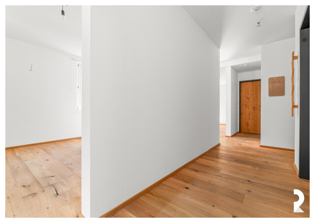 Exklusive Wohnung mit Terrasse & Blick auf die Schattenburg