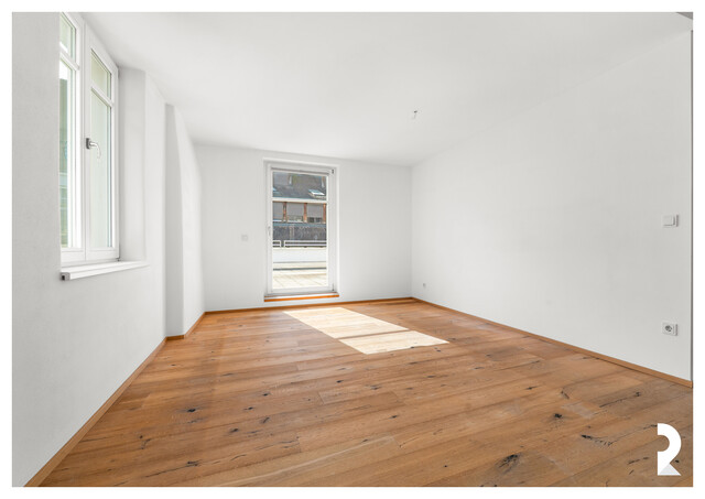 Exklusive Wohnung mit Terrasse & Blick auf die Schattenburg