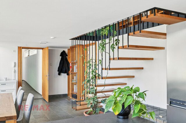 Mehrgenerationenhaus mit vier komfortablen Wohnungen