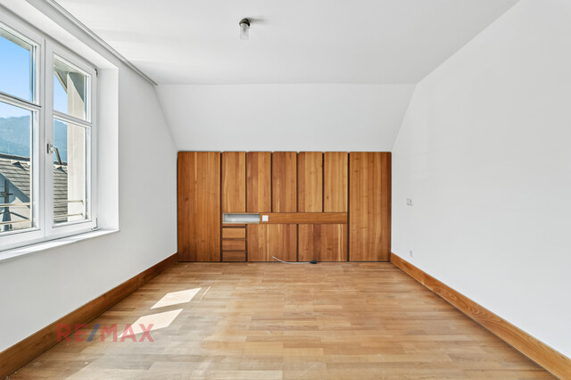 Mehrgenerationenhaus mit vier komfortablen Wohnungen