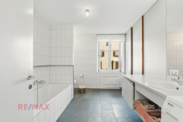 Mehrgenerationenhaus mit vier komfortablen Wohnungen