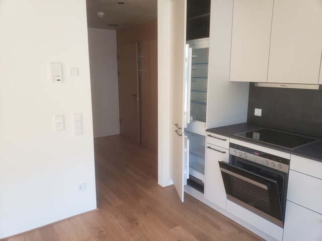 Moderne, hochwertige 2-Zimmer-Wohnung mit Loggia und TG-Platz - im Zentrum von Feldkirch