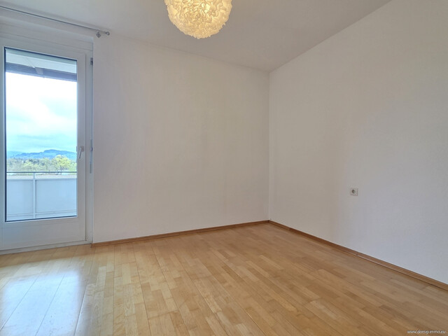 Charmante 4,5-Zimmer-Wohnung mit sonnigem Balkon und Stellplatz in Rankweil / Brederis.