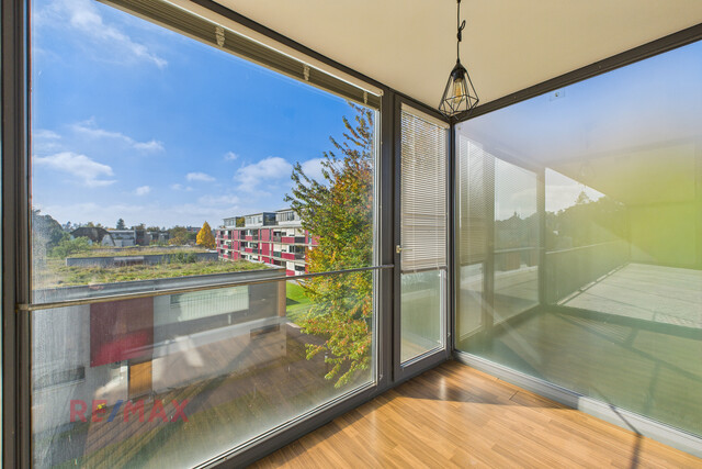Sonnenmomente garantiert – Ihr neues Zuhause mit großem Balkon und Loggia