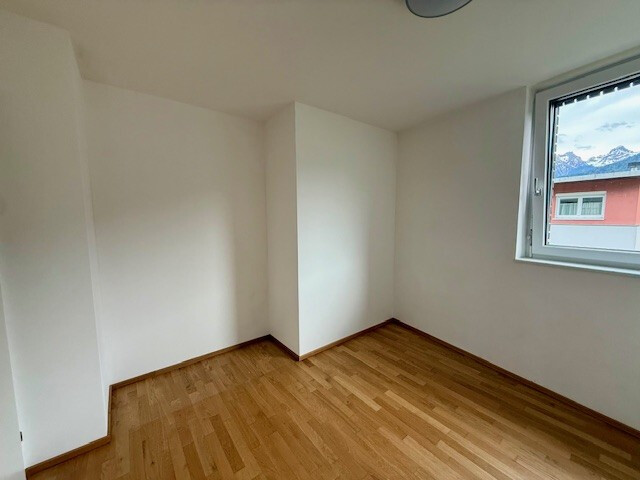 Hochwertige  4- Zimmer Wohnung in Bludesch mit viel Sonne