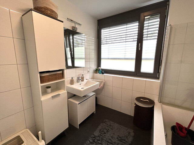 2-Zimmer-Gartenwohnung in See- und Stadtnähe