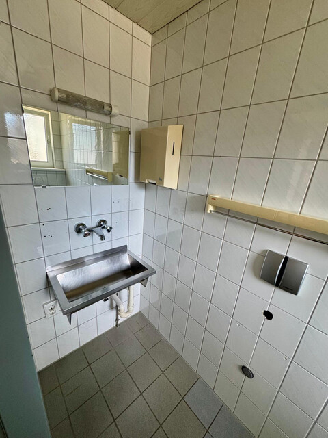 Büro oder Praxisräume zu vermieten