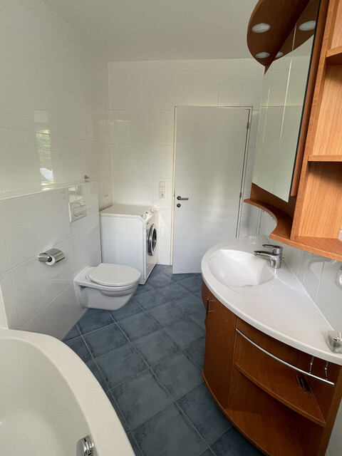Attraktive 3-Zimmer-Wohnung mit Terrasse, Garten inkl. Tiefgaragenplatz  in Bregenz