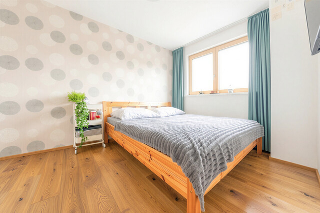 Imposantes Endreihenhaus mit großem Garten, viel Ruhe & Raum