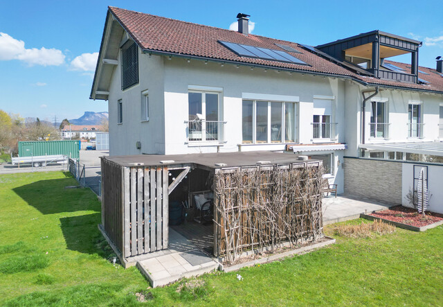 Imposantes Endreihenhaus mit großem Garten, viel Ruhe & Raum