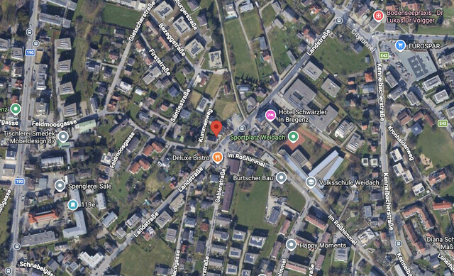 Sehr große Familienwohnung in guter Lage