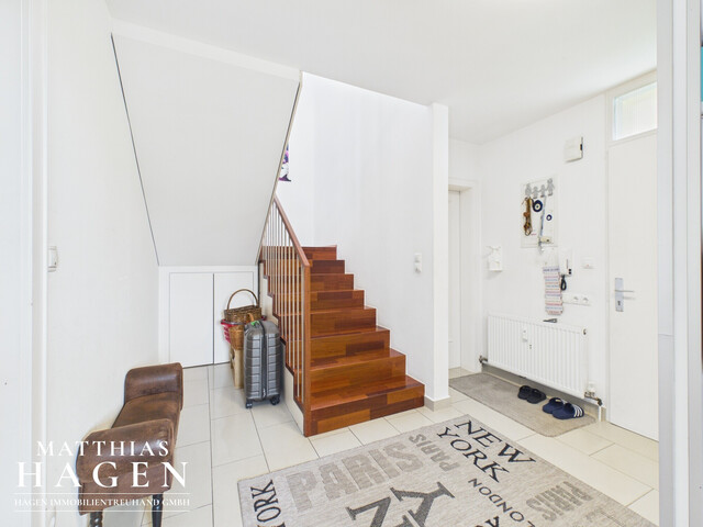 Sehr große Familienwohnung in guter Lage