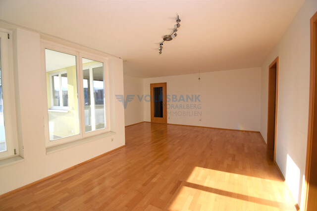 NEUER PREIS: Schöne 3-Zimmerwohnung in Seenähe!