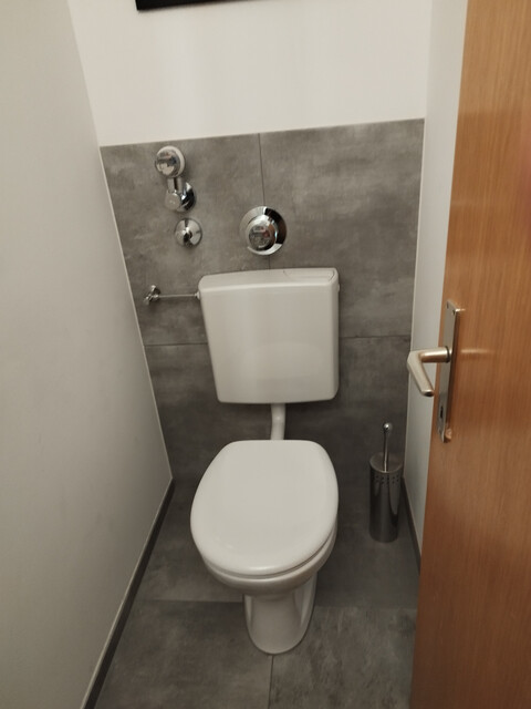 Geräumige Wohnung mit Balkon, Garage, Keller und Fahrradabstellraum in zentraler Lage in Lustenau