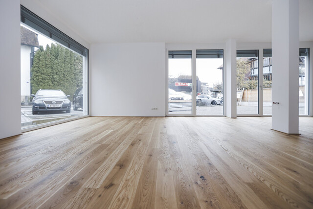 Hochkarätige Bürofläche mit 65 m2 und 2 Zimmern: modernes Arbeiten im neuen Geschäfts- und Wohnhaus "Poststrasse" im Zentrum von Hard