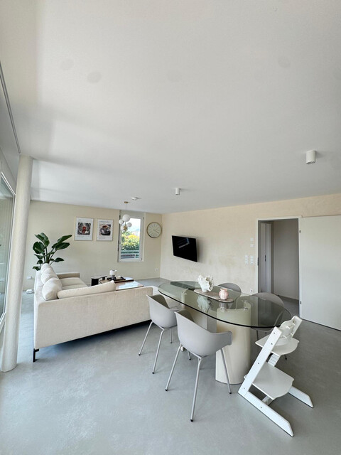 Hochwertige 3-Zimmer-Wohnung 75m² mit 24 m² Terrasse & Tiefgarage in Lauterach