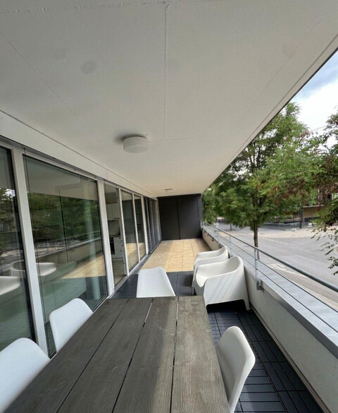 Hochwertige 3-Zimmer-Wohnung 75m² mit 24 m² Terrasse & Tiefgarage in Lauterach
