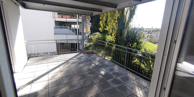 Helle Drei-Zimmerwohnung mit Ausblick über Götzis in ruhiger Lage am Wald