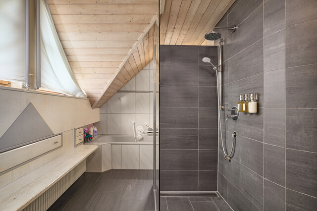 Stilvolles Zuhause in Altach mit Schwimmteich