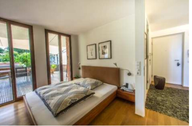DORNBIRN-OBERDORF: 93 m² plus 88 m² Terrasse mit Blick in den Villenpark!