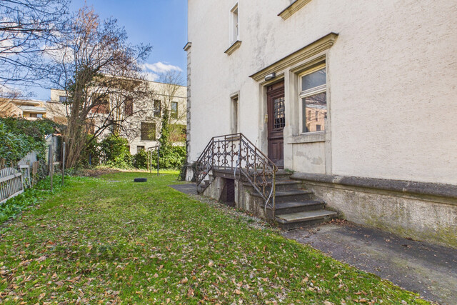 Alpine Stadtvilla in Bludenz mit enormen Entwicklungspotenzial - kein Denkmalschutz - 
3 Varianten möglich