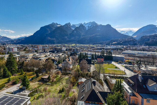 Alpine Stadtvilla in Bludenz mit enormen Entwicklungspotenzial - kein Denkmalschutz - 
3 Varianten möglich