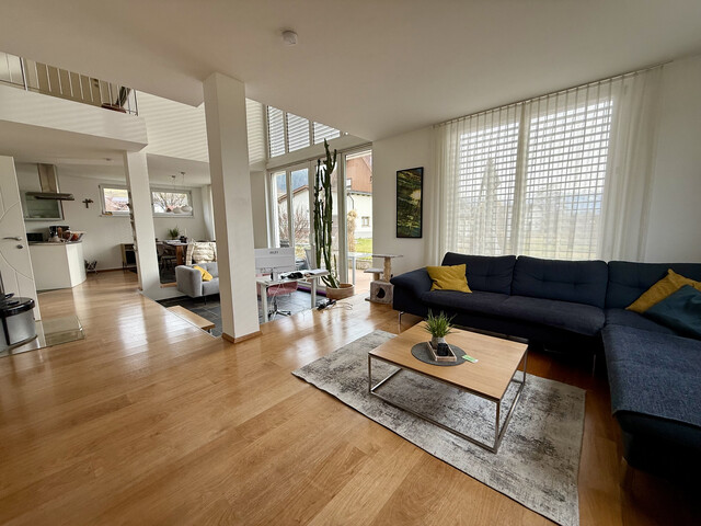 Modernes Wohnen in schönem, gehobenem Einfamilienhaus  in ruhiger Lage in Weiler! 