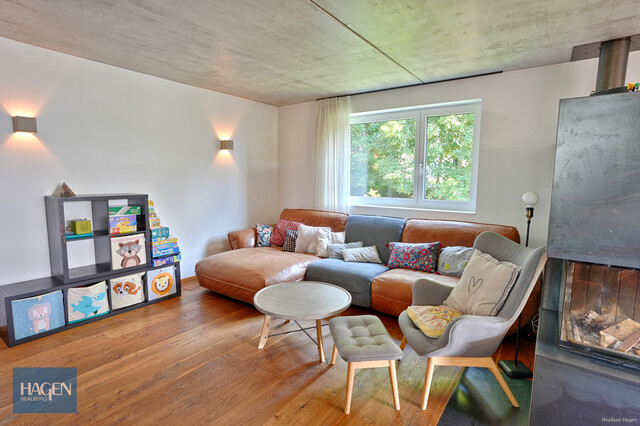 Industrial Design trifft auf Naturidylle – Ein architektonisches Statement in Hohenems Reute