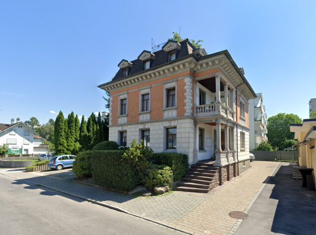 Historische Villa in bester Lage zu verkaufen