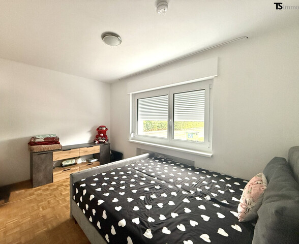 Feldkirch-Tisis: Großzügige 3,5-Zimmer-Wohnung ca. 75 m2 mit kleinem Balkon – nahe LKH & Grenze Liechtenstein