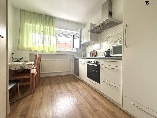 Feldkirch-Tisis: Großzügige 3,5-Zimmer-Wohnung ca. 75 m2 mit kleinem Balkon – nahe LKH & Grenze Liechtenstein