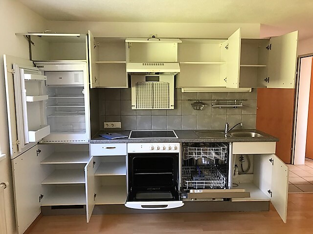  Schöne helle  3-Zimmer-Wohnung mit Balkon und Keller in zentraler Lage neu zu vermieten!