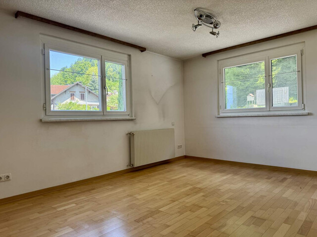 Doppelhaushälfte mit Potential und guter Lage sucht Handwerker