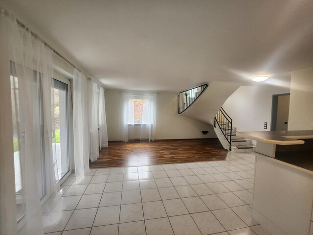 🏡 Stylisches Reihenhaus mit Garten & Wintergarten in Altach 🌿