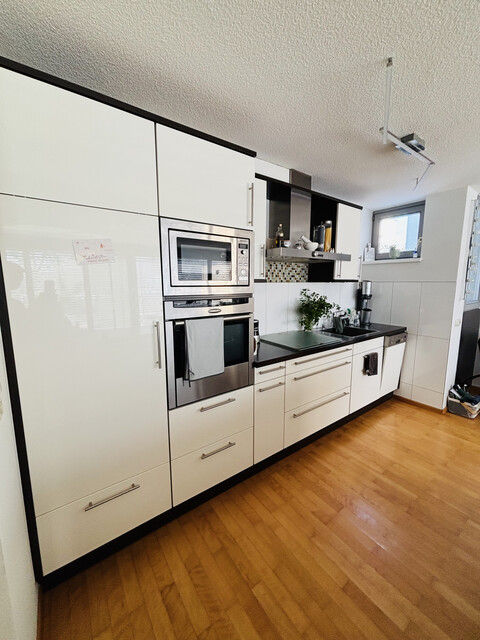 Privatverkauf in Göfis, tolle Wohnung mit Reihenhauscharakter, eigenem Garten und großer Terrasse in toller Hanglage