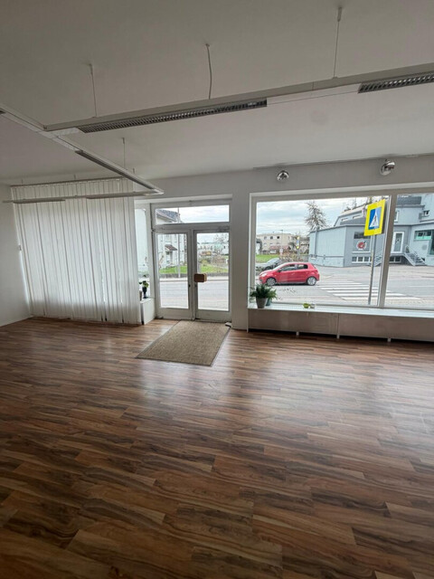 Gepflegtes Büro/Praxis in Dornbirn, 2 Stellplätze, Parkett, Top Lage