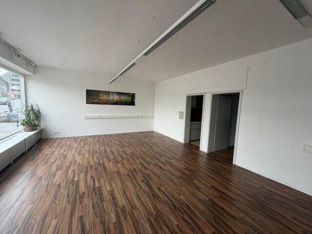Gepflegtes Büro/Praxis in Dornbirn, 2 Stellplätze, Parkett, Top Lage