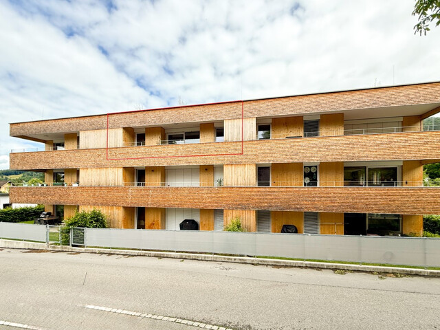 Neuwertige 2-Zimmer Wohnung im Dachgeschoß! Top 8