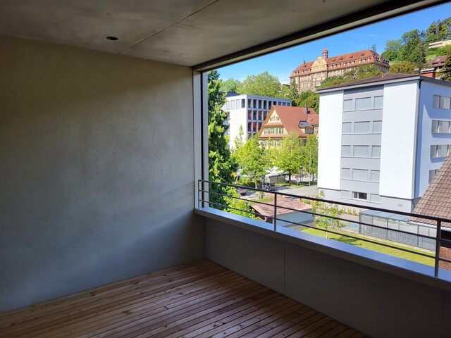 Hochwertige 2-Zimmer-Wohnung mit Loggia und TG-Platz