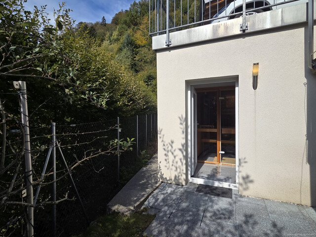 Ihr Zweitwohnsitz in den Bergen | Charmante Ferienwohnung mit großem Garten & Wellness in Dalaas