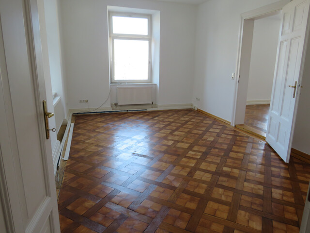 Repräsentative Büro-, Kanzlei-  oder Praxisfläche in Top-Lage – nur 50m zur Seepromenade!