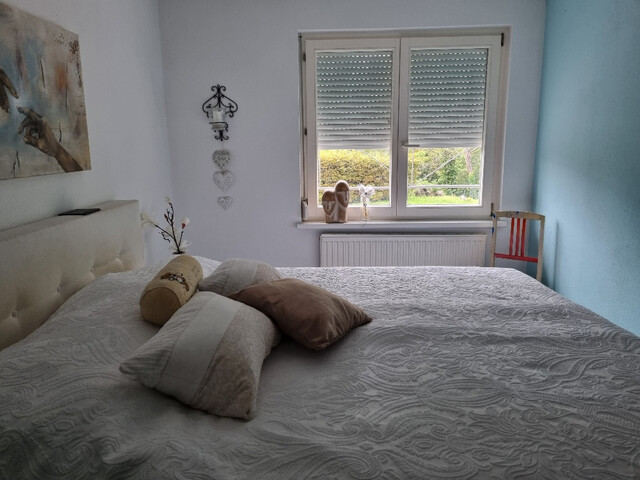 WOHLFÜHLOASE MIT TERRASSE & GARTEN – RUHIGE LAGE DIREKT AM WALDRAND