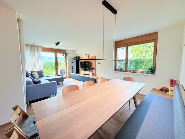 4-Zimmer | Gartenwohnung mit 200 m2 Garten | Provisionsfrei | kleine Wohnanlage | hochwertige Ausstattung