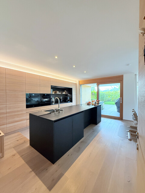 4-Zimmer | Gartenwohnung mit 200 m2 Garten | Provisionsfrei | kleine Wohnanlage | hochwertige Ausstattung