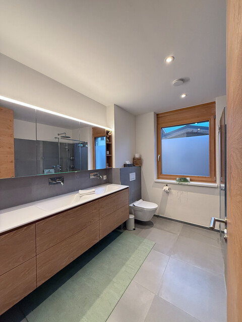 4-Zimmer | Gartenwohnung mit 200 m2 Garten | Provisionsfrei | kleine Wohnanlage | hochwertige Ausstattung