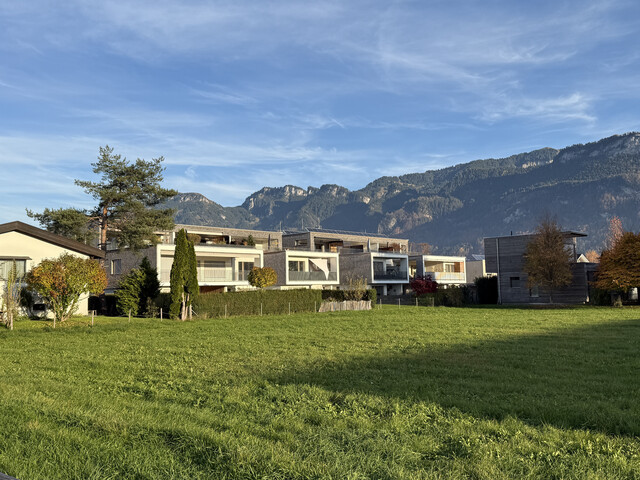 4-Zimmer | Gartenwohnung mit 200 m2 Garten | Provisionsfrei | kleine Wohnanlage | hochwertige Ausstattung