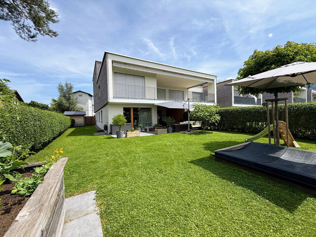 4-Zimmer | Gartenwohnung mit 200 m2 Garten | Provisionsfrei | kleine Wohnanlage | hochwertige Ausstattung