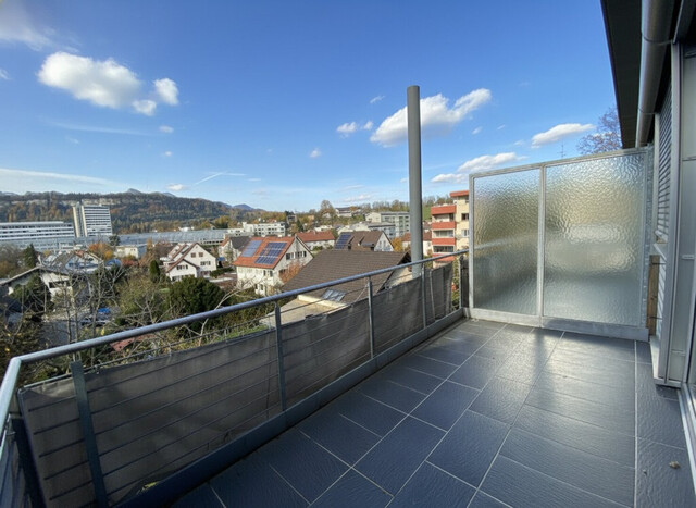 Grenzgänger aufgepasst: Tolle 3-Zimmerwohnung mit Balkon in Feldkirch-Tisis zu vermieten!